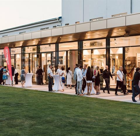 Experiences-from-building-a-showroom-for-architects-and-designers