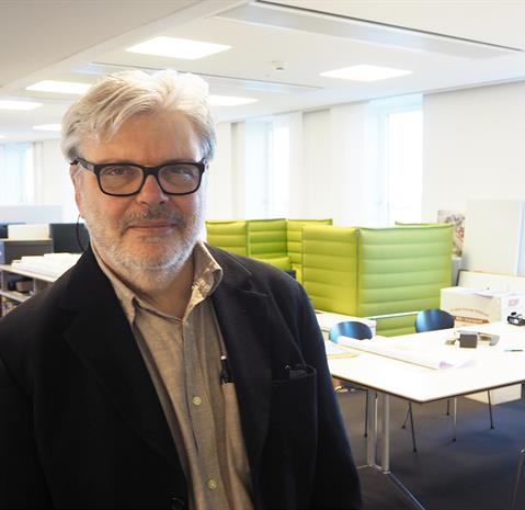Arkkitehti Lennart Jonasson on suunnitellut Fleminghallenin ja sen näyttävän julkisivun. Hän toteaa, että Panostus rakennusten ulkonäköön heijastaa myös arvostusta rakennusta käyttäviä ihmisiä kohtaan. 