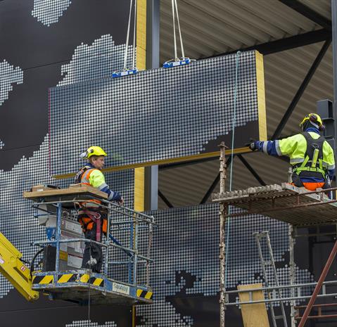 Montáž_sendvičových_panelů