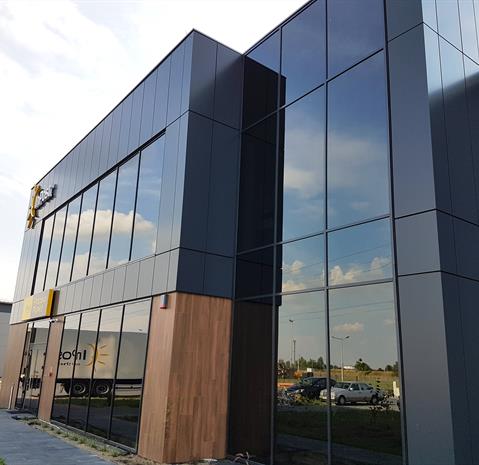 InPost-Primo-facade