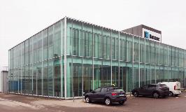 Roxtec perustettiin vuonna 1990 Karlskronassa, Etelä-Ruotsissa perustettu yritys.