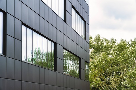 Facade claddings