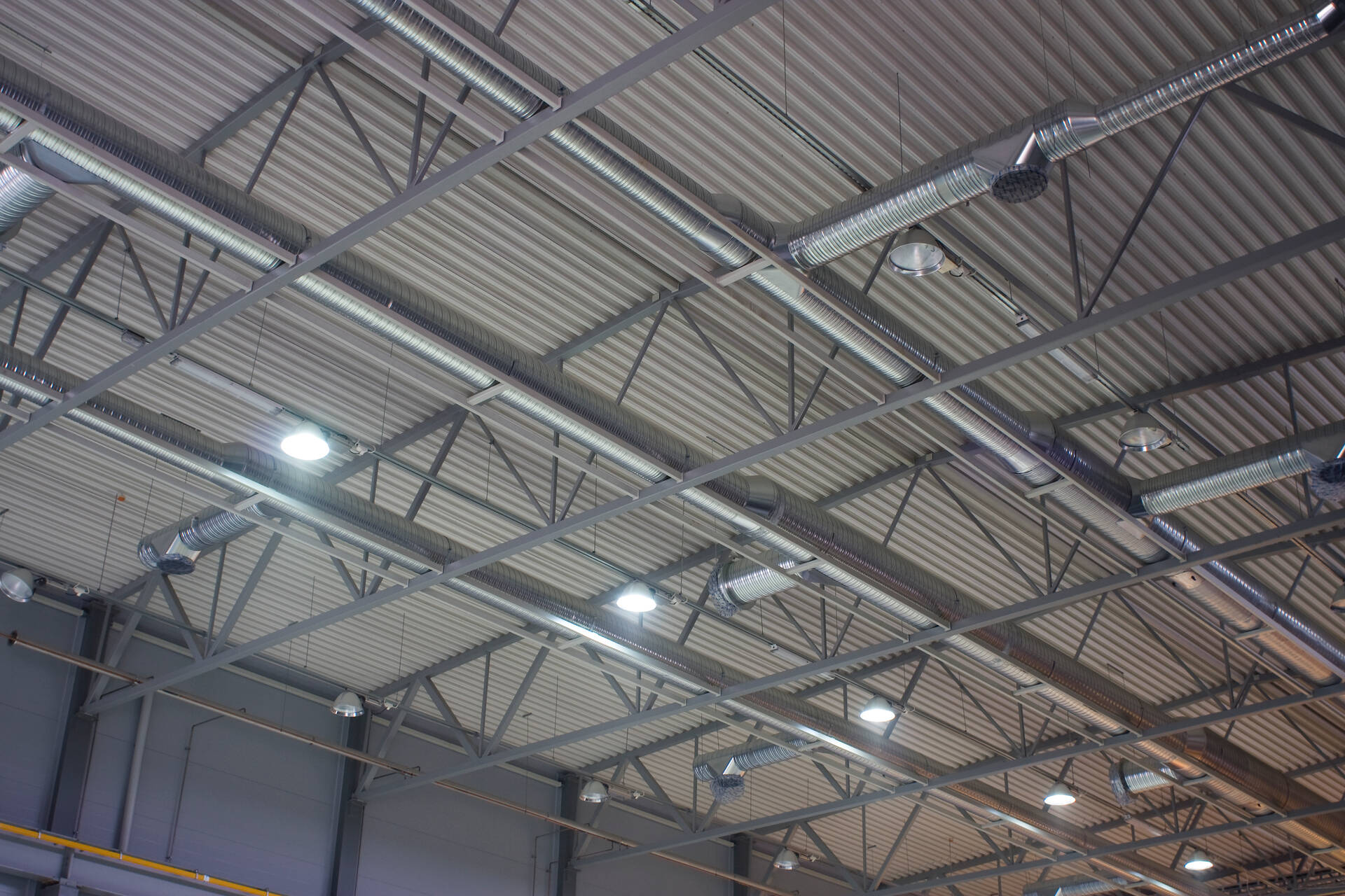 Load bearing profiles for hall buildings Load bearing profiles for hall buildings