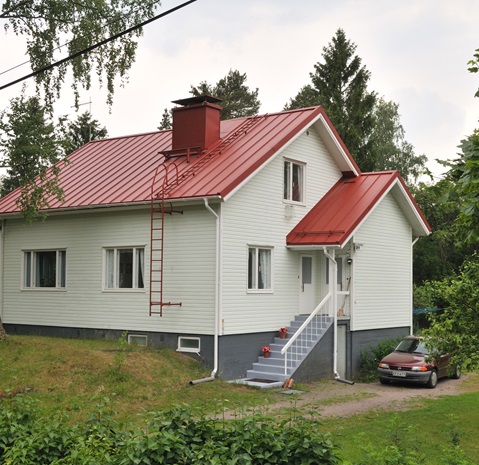 Katto kestää vuosikymmeniä, kun se rakennetaan ja remontoidaan harkitusti ja laadukkaita valintoja vaalien.