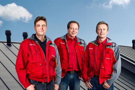 RC_Roofing_Roof_Masters_on_roof_2014 RC_Roofing_Roof_Masters_on_roof_2014