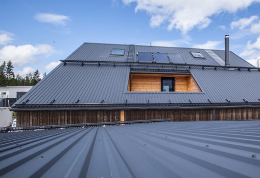 Profiled sheet roof