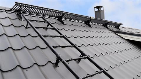 SafeGrip-roof-ladder-walkway3
