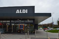Queens-Retail-Park 4